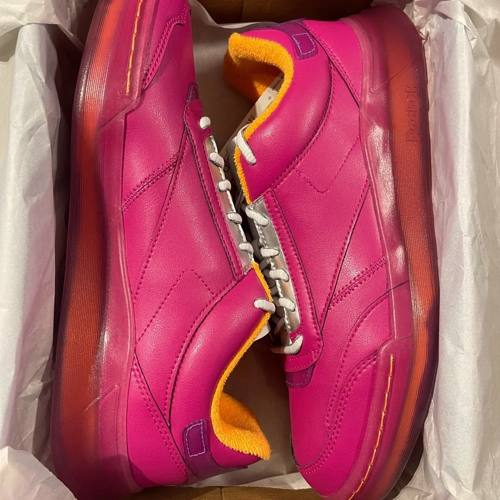 NIB Limited Edition Jetsons Reebok Club C MEN’S 10.5 - Picture 5 of 7
